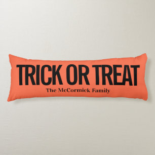 Familienaam Oranje en zwarte Trick or treat Lichaamskussen