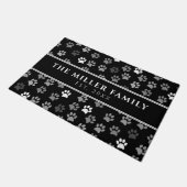 Familienaam | Puppy Dog Print Black & White Deurmat (Schuin)