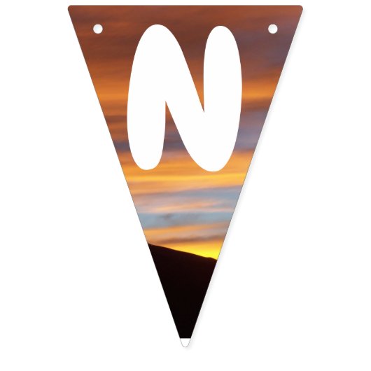 Familienaam Sinaasappel Gele Zonsondergang Achter  Vlaggetjes (Tweede vlag)