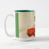 Familienaam Winter  Rode Vrachtwagen Kerst Mok (Links)