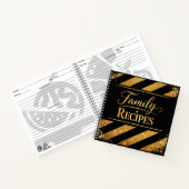 Familierecepten - Black Gold Script CookBook Notitieboek (Binnen)