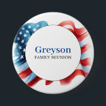 Familiereünie Buttonnen Rood Wit en Blauw Thema Ronde Button 7,6 Cm<br><div class="desc">Vier uw volgende familiebijeenkomst met deze aangepaste familieherenigingsknoppen, met een prachtig waterverf Amerikaans vlaggenontwerp in vet rood, wit en blauw. Perfect als familiebijeenkomsten, aandenken badges, deze pins zijn een zinvolle en leuke aanvulling op uw aanpasbare reünie swag. 🌳 Persoonlijke touch – Pas elke knop aan met uw familienaam en evenementgegevens...</div>