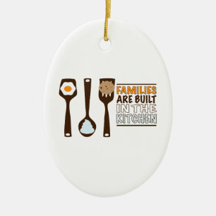 Families zijn gebouwd in de keuken keramisch ornament