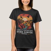 Familievakantie Grand Canyon 2025 Familievakantie T-shirt (Voorkant)