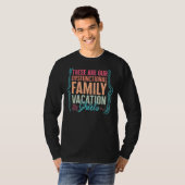Familievakking Dysfunctionele Flipflop Beach Vacat T-shirt (Voorkant volledig)