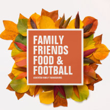 Familievrienden eten en football oranje Thanksgivi
