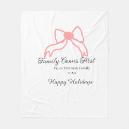 Family comes first red bow family name holidays fleece deken
