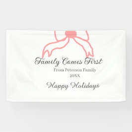 Family comes first red bow family name holidays spandoek