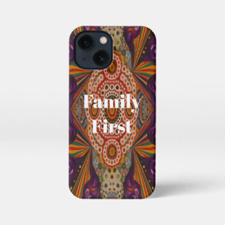 Family First Quote Phone Cover – Protective iPhone iPhone 13 Mini Hoesje
