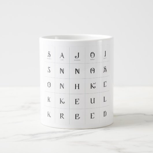 Family Initials Grid Personalized Multi-Initial Cu Grote Koffiekop (Voorkant)