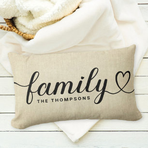 Family Love Script Rustic Linen Custom Monogram Kussen