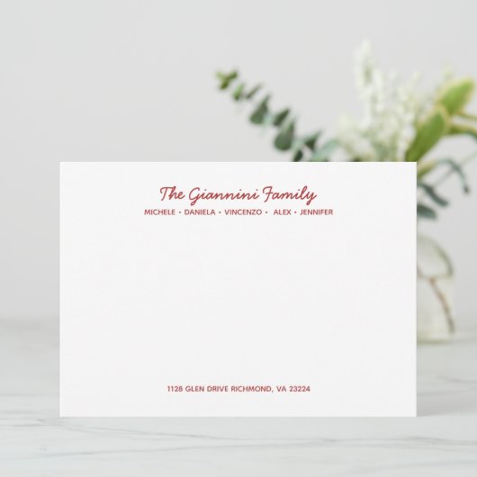 FAMILY NOTECARDS Cursive Name Address RED Notitiekaartje (Staand voorkant)
