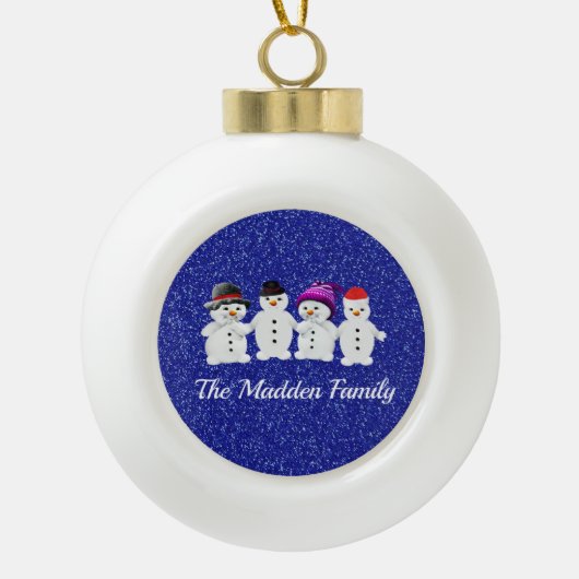Family of Four Snowmen Blue Sparkle Winter   Keramische Bal Ornament (Voorkant)