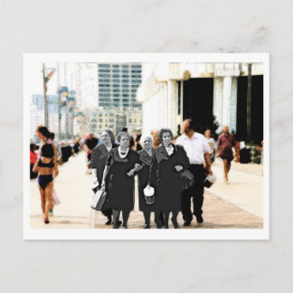 Family on boardwalk briefkaart