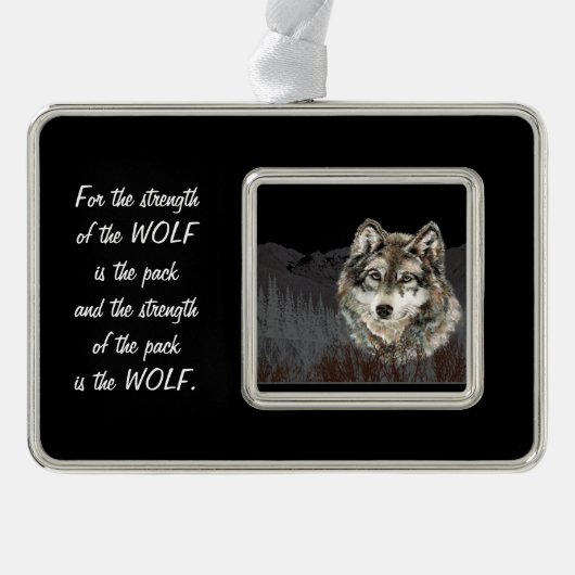 Family Pack Strength Quote Wolf Mountain art Verzilverd Omlijst Ornament (Voorkant)