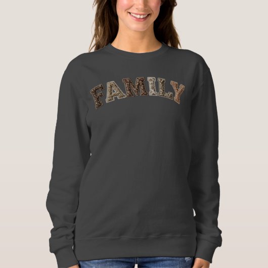 Family Patchwork Sweatshirt (Voorkant)