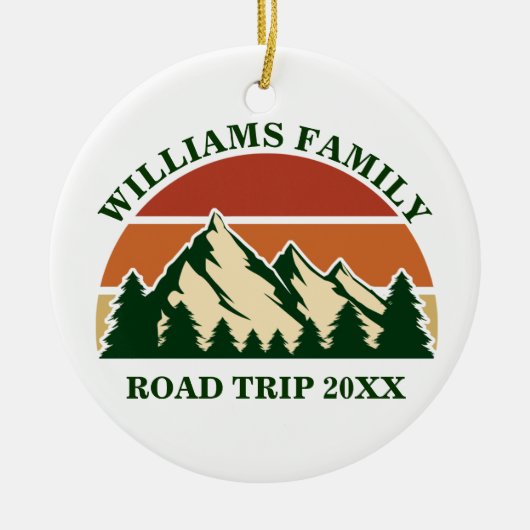 Family Road Trip Mountains  Aangepast Keepomwille Keramisch Ornament (Voorkant)