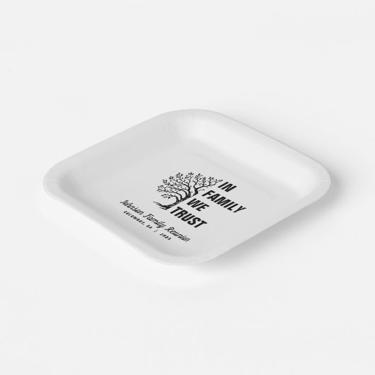 Family Tree In Family We Trust Reünie Papieren Bordje (Gebogen)