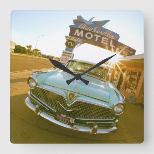 Famous Blue Swallow Motel aan Route 66 Vierkante Klok (Voorkant)