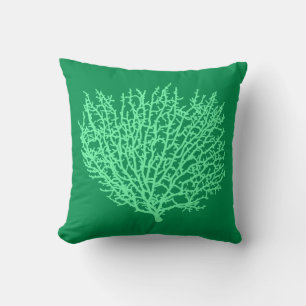 Fan Coral Print, Bleek groen op Deep Jade Green Kussen