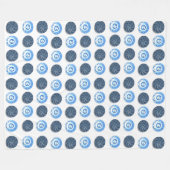 Fancy blauwe naaiknoppen patroon op wit fleece deken (Voorkant (Horizontaal))