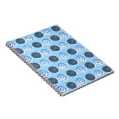 Fancy Blue Sewing Buttons on Light Blue Pattern Notitieboek (Rechterzijde)