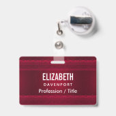 Fancy en elegante rode achtergrond stijlvol badge (Achterkant met uittrekbare clip)