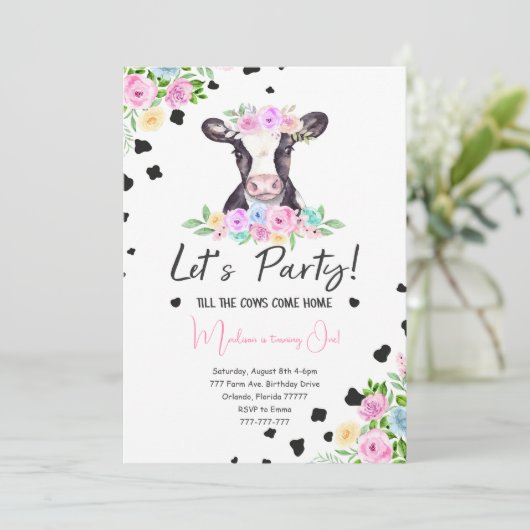 Fancy Font Koe Verjaardagsuitnodiging Kaart (Staand voorkant)