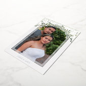 Fancy Frame Photo Wedding Flowers & Branches Folie Uitnodiging (Gedraaid)