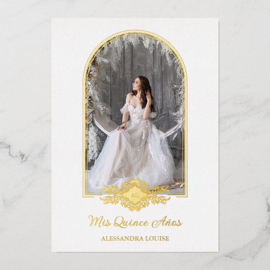 Fancy Golden Arch Effect Foto van Quinceañera Folie Uitnodiging (Voorkant)