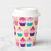 Fancy, kleurrijke cupcakes op gele dag papieren bekers (Rechts)