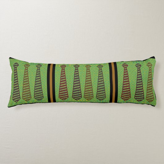 Fancy Neckties Cuddly Lichaamskussen (Voorkant)