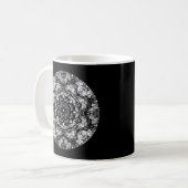 Fancy rondom ontwerp op zwart. koffiemok (Voorkant links)
