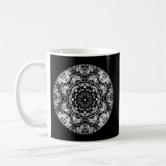 Fancy rondom ontwerp op zwart. koffiemok (Links)