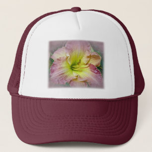 Fancy Roze Daylily Blossom Trucker Pet