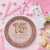 Fancy script roze glitter Happy 15th Birthday Papieren Bordje (Feest)