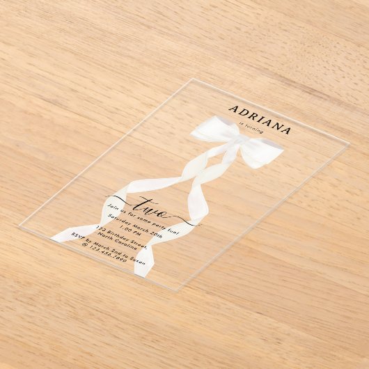 Fancy Waterverf White Bow Formal Birthday Acryl Uitnodigingen (Laagn)