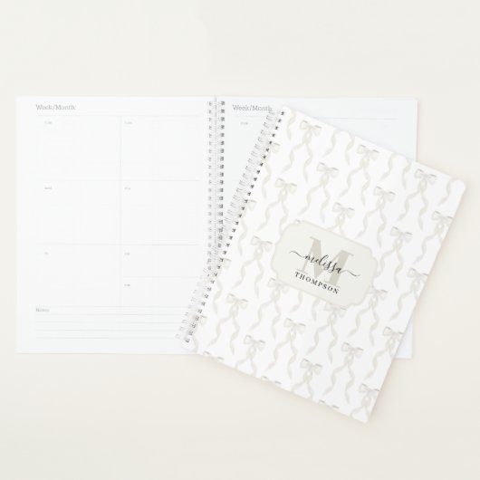 Fancy Waterverf White Bow Monogrammed Wedding Planner (Display)