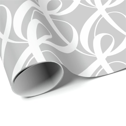 Fancy Wit Samenhorigheidssymbool op Zilveren Bruil Cadeaupapier (Rol Hoek)