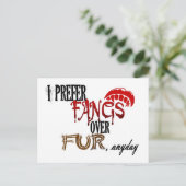 Fangs over Fur Briefkaart (Staand voorkant)