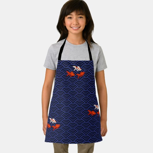 Fantail Goldfish op Seigaiha Wave Pattern Japans Schort (Insitu)