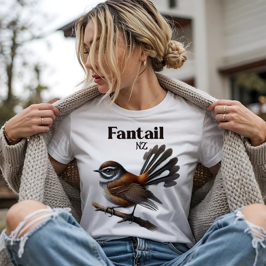 Fantail - Native Bird of New Zealand T-shirt