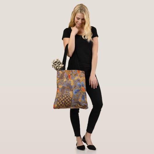 Fantasia Batik Tote Bag (Op model)