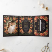 Fantasie betoverde bloementuin bruiloft drieluik uitnodiging (Binnen)