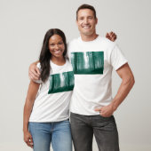 Fantastisch bos met mist in groen t-shirt (Unisex)