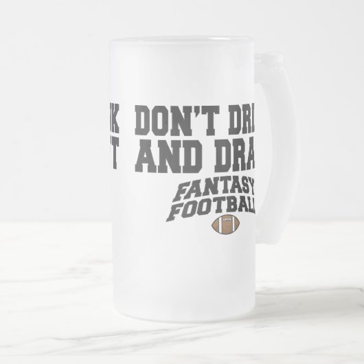 Fantastisch Football - Niet Drinken en ontwerpen Matglas Bierpul (Voorkant rechts)