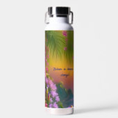 Fantastisch landschap, tropisch en droomachtig waterfles (Voorkant)