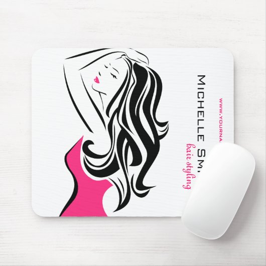 Fantastisch meisje met golvend haar Hairstyling-me Muismat (Met muis)