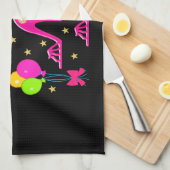 FANTASTISCH SCHOENENKONINGINNEONTWERP UIT DE 50E M THEEDOEK (Quarter Fold)