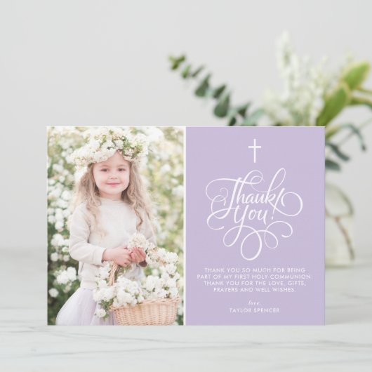 Fantastisch Script Lavender First Heilige Communie Bedankkaart (Staand voorkant)